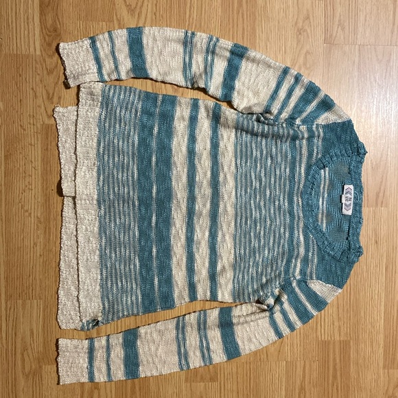 Small sweater - Picture 1 of 1